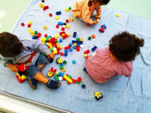 casci-preescolar-lego